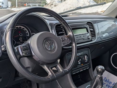 Used 2014 Volkswagen Beetle 1.8T image 20