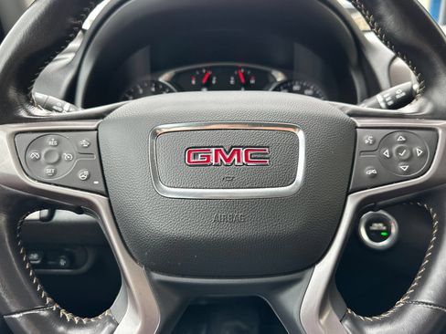 Certified 2022 GMC Terrain AT4 w/ Infotainment Package II AWD/4WD image 32
