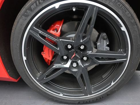 Used 2024 Chevrolet Corvette Stingray Preferred Cpe w/ 2LT RWD image 10