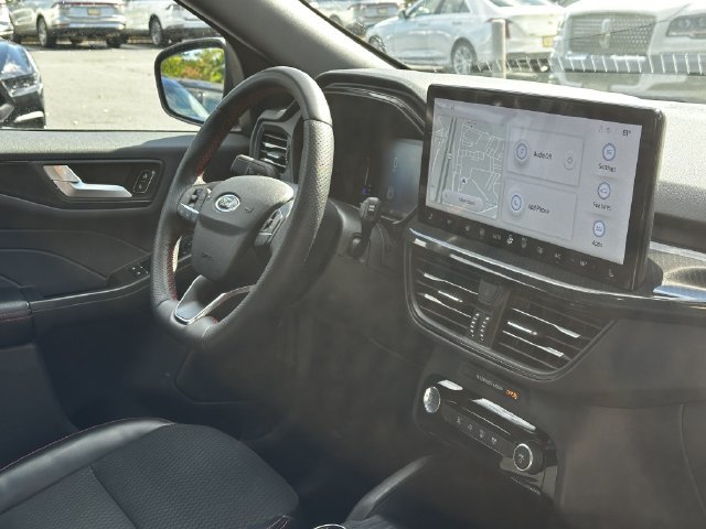 Certified 2023 Ford Escape ST-Line w/ Tech Pack #1 AWD/4WD image 34