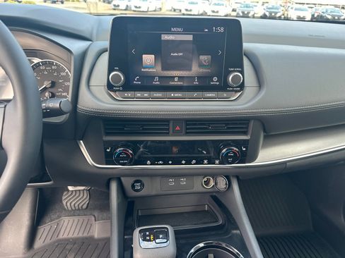 New 2026 Nissan Rogue SV image 28