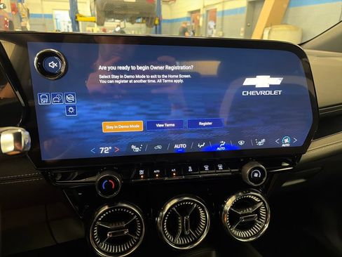 New 2026 Chevrolet Blazer EV LT FWD image 19