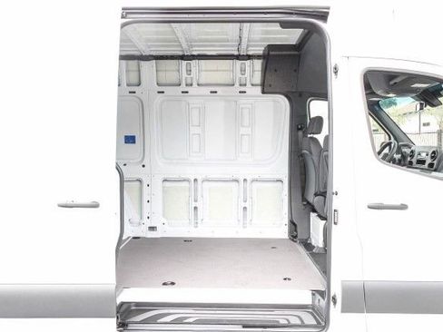 New 2025 Mercedes-Benz Sprinter 2500 image 19