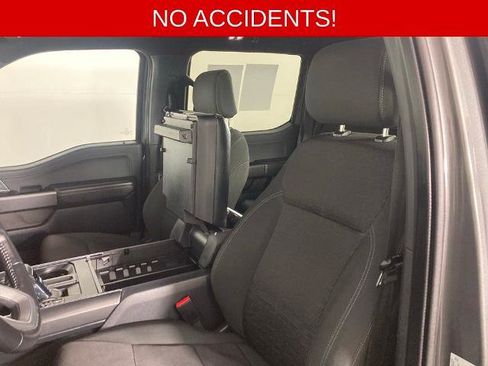 Certified 2022 Ford F150 XLT w/ Equipment Group 302A High image 11