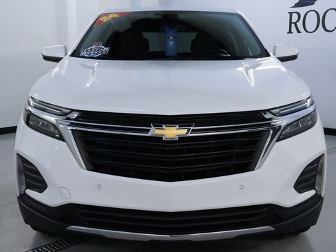 Used 2024 Chevrolet Equinox LT image 2