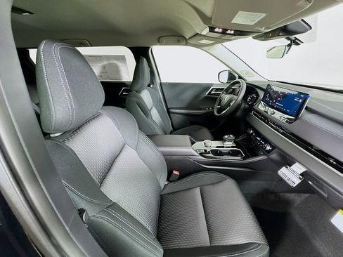 New 2026 Mitsubishi Outlander ES image 27