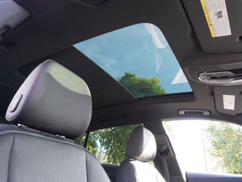 Used 2021 Audi Q8 Premium Plus w/ Premium Plus Package image 13