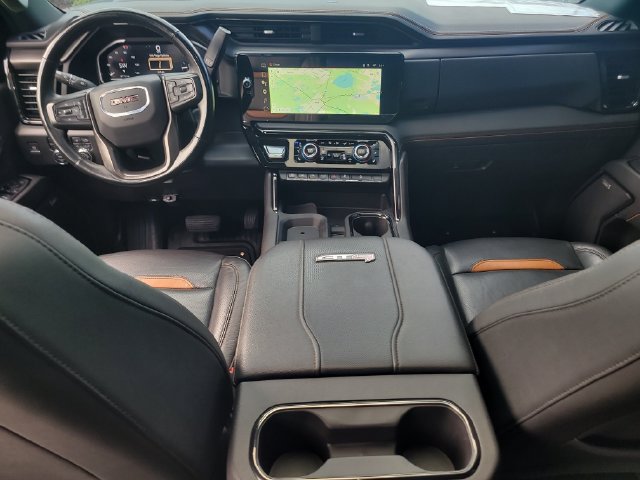 Used 2024 GMC Sierra 2500 AT4 w/ AT4 Premium Plus Package AWD/4WD image 14