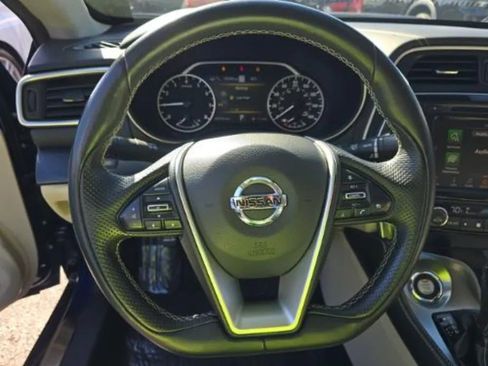 Used 2021 Nissan Maxima Platinum w/ Sport Mat Group image 10