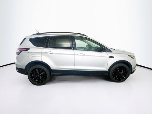 Used 2018 Ford Escape SEL w/ SEL Sport Appearance Package image 10