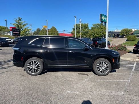 New 2026 Buick Enclave Avenir w/ Super Cruise Package image 16