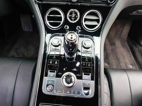 Used 2020 Bentley Continental GT V8 image 87