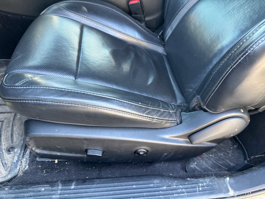 Used 2017 Dodge Challenger SXT Plus RWD image 10