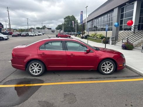Used 2012 Ford Fusion SEL FWD image 4