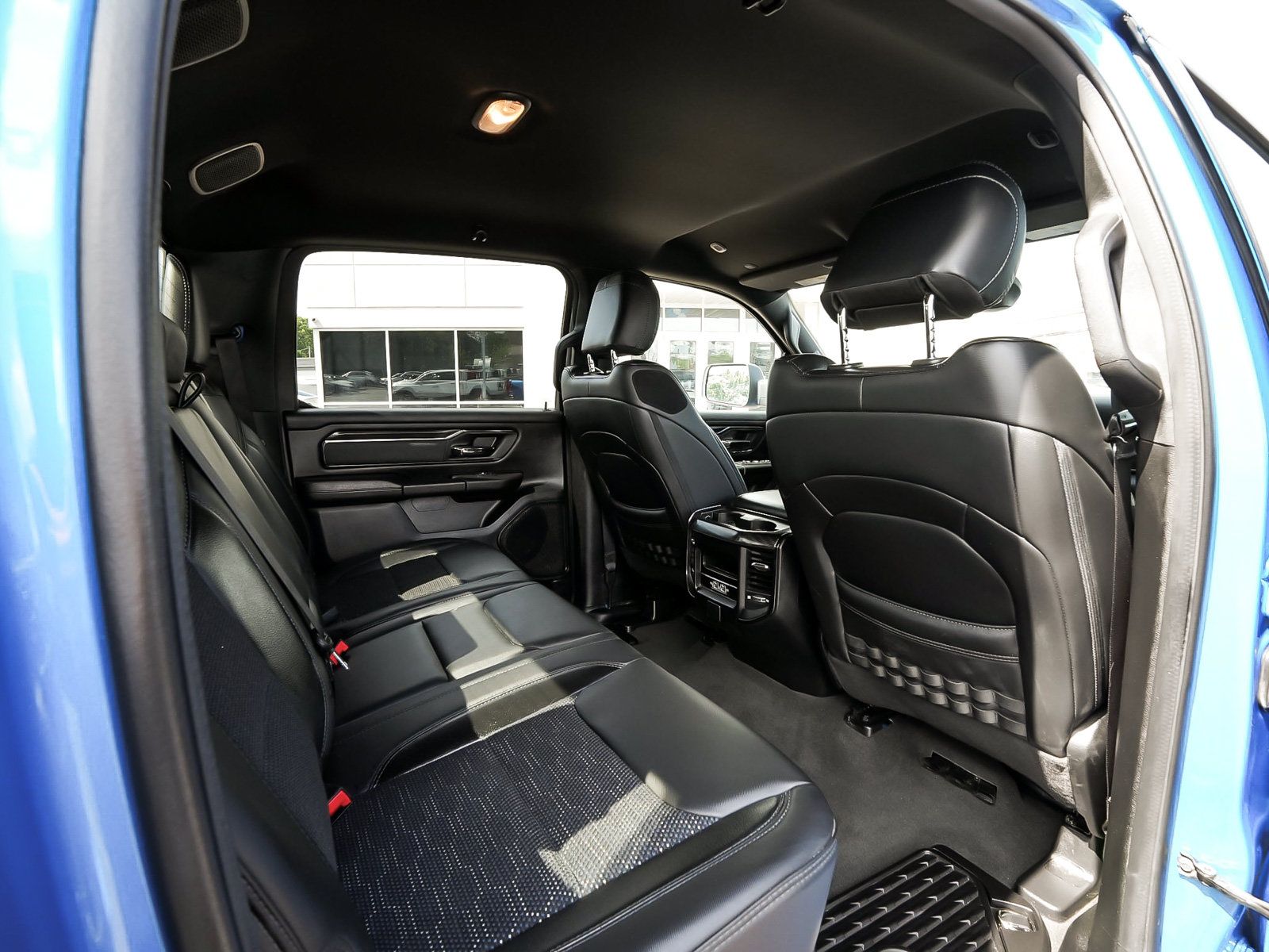 Used 2023 RAM 1500 Big Horn AWD/4WD image 38
