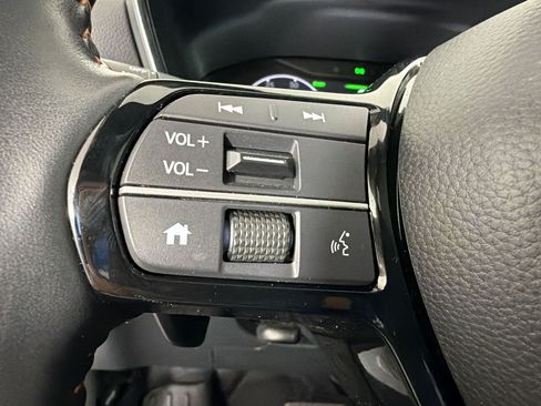 Used 2024 Honda CR-V Sport Touring image 13