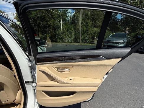 Used 2014 BMW 535i xDrive Sedan image 21