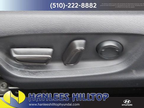 Used 2021 Toyota Camry XLE w/ Carpet Mat Package (TMS) image 13