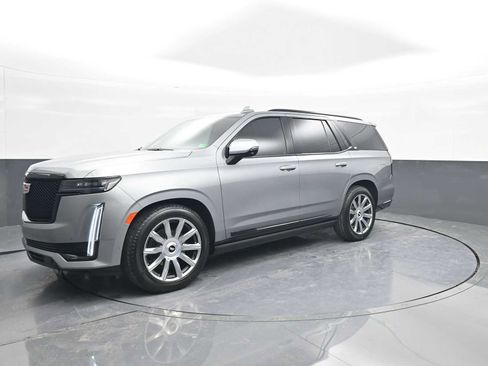 Used 2023 Cadillac Escalade Sport Platinum image 4