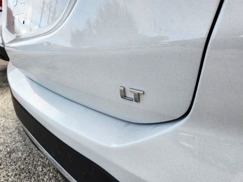 Used 2024 Chevrolet Equinox LT w/ LPO, Floor Liner Package image 9