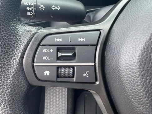 Certified 2026 Honda HR-V LX image 20