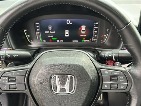 Used 2025 Honda Accord Sport image 11