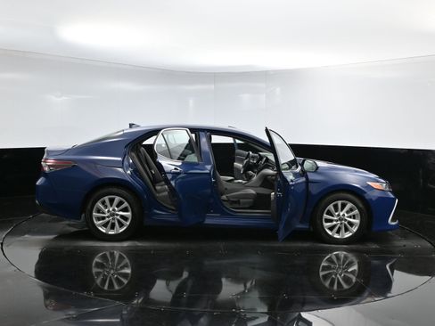 Used 2023 Toyota Camry LE w/ Cold Weather Package image 41