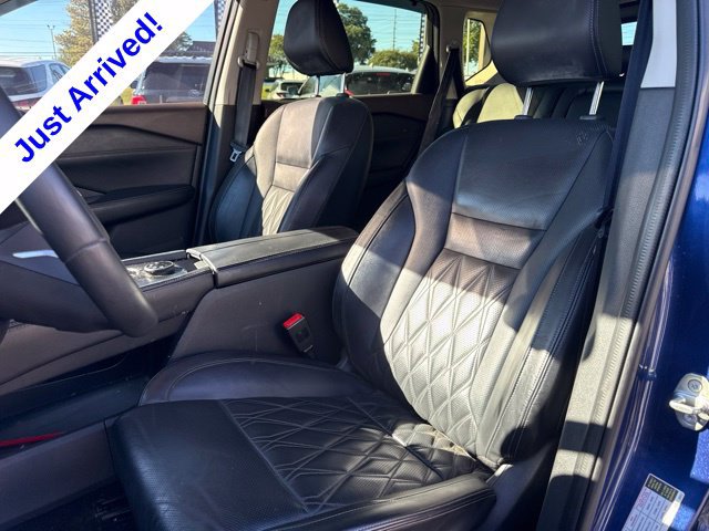 Used 2023 Nissan Rogue Platinum AWD/4WD image 11