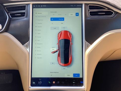 Used 2015 Tesla Model S 85D image 13