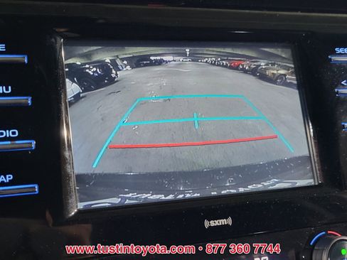Used 2020 Toyota Camry LE w/ Carpet Mat Package image 21