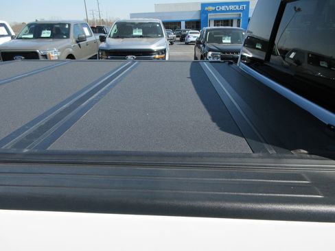 Used 2021 RAM 1500 Big Horn image 12