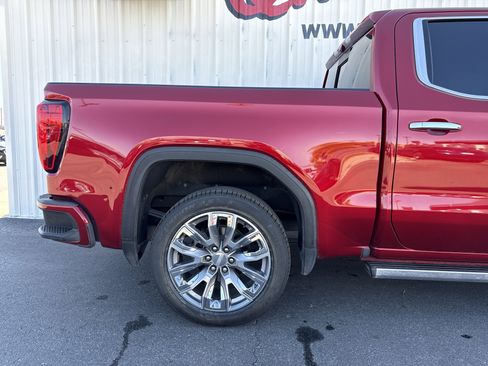 Used 2022 GMC Sierra 1500 Denali w/ Denali Reserve Package image 36