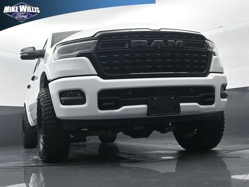 Used 2025 RAM 1500 Limited AWD/4WD image 18