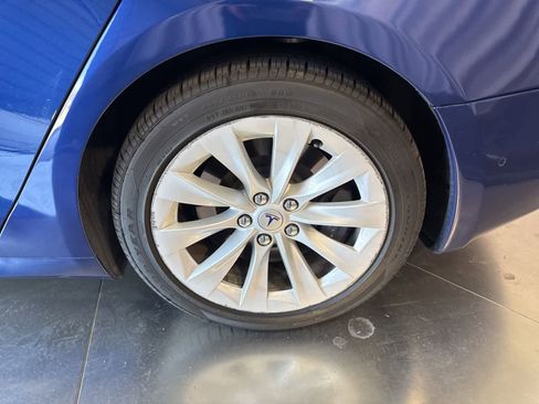 Used 2018 Tesla Model S 100D AWD/4WD image 10