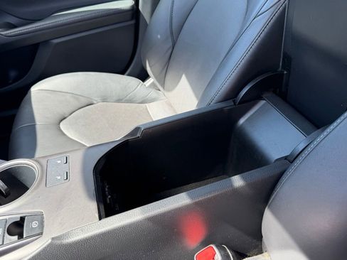 Used 2023 Toyota Camry XSE FWD image 25