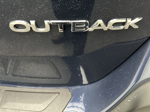 Certified 2025 Subaru Outback Premium image 12