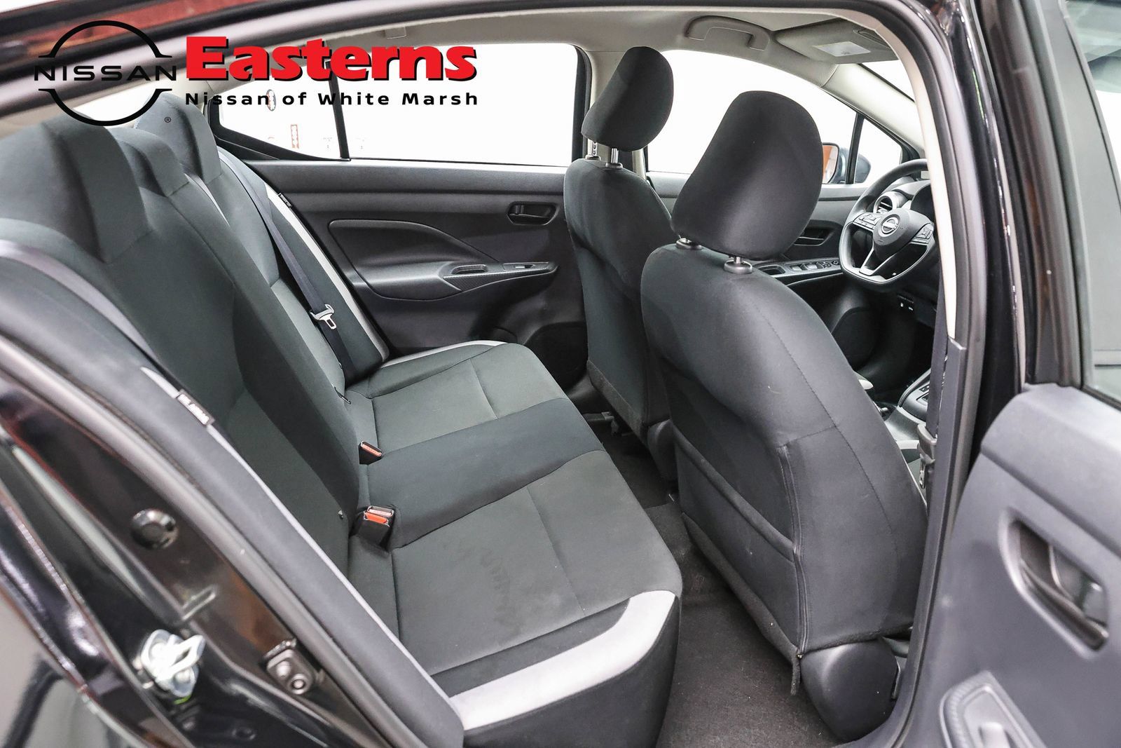 Used 2025 Nissan Versa S FWD image 22