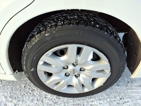 Used 2010 Nissan Altima 2.5 S image 12