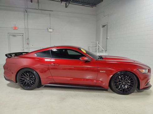 Used 2016 Ford Mustang GT Premium w/ GT Performance Package RWD image 5
