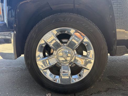 Used 2015 Chevrolet Silverado 1500 LTZ w/ Texas Edition, 1LZ Trim image 8