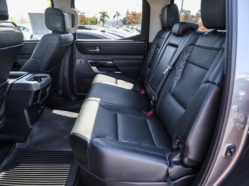 Used 2024 Toyota Tundra Limited AWD/4WD image 10