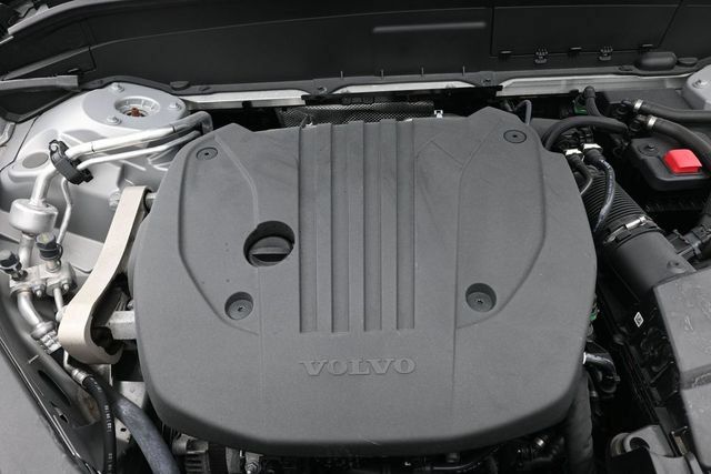 Used 2023 Volvo XC90 B5 Core w/ Climate Package AWD/4WD image 33