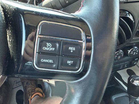 Used 2012 Jeep Wrangler Unlimited Sahara AWD/4WD image 20