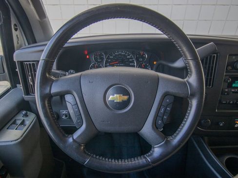 Used 2020 Chevrolet Express 3500 Extended w/ Driver Convenience Package image 23