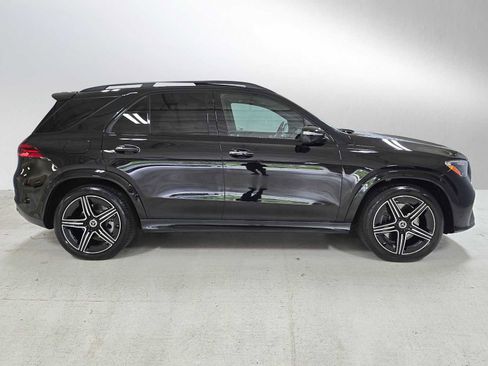 Used 2024 Mercedes-Benz GLE 450 4MATIC image 2
