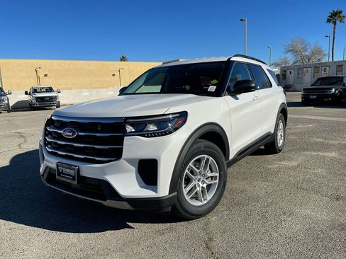 New 2026 Ford Explorer Active image 1