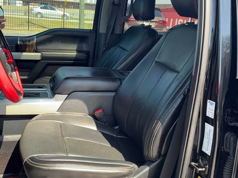 Used 2018 Ford F150 Lariat AWD/4WD image 12