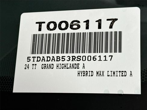 Used 2024 Toyota Grand Highlander AWD Hybrid image 65