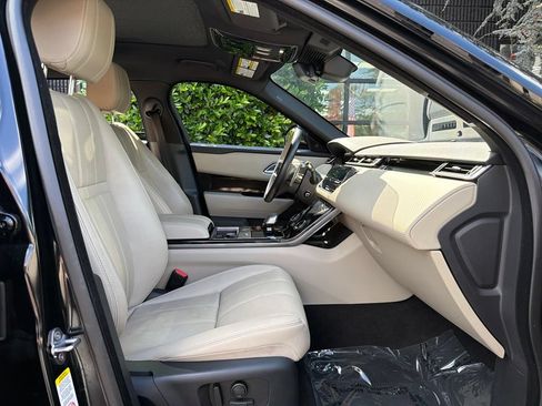 Used 2021 Land Rover Range Rover Velar R-Dynamic S AWD/4WD image 33