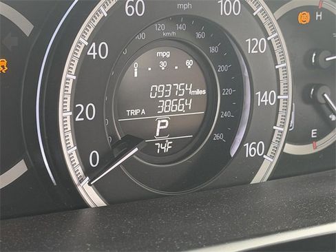 Used 2013 Honda Accord LX image 7